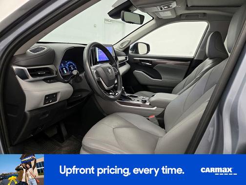 Blue 2023 Toyota Highlander Limited