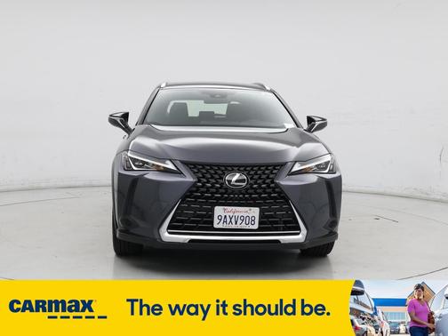2022 Lexus UX 200 Luxury