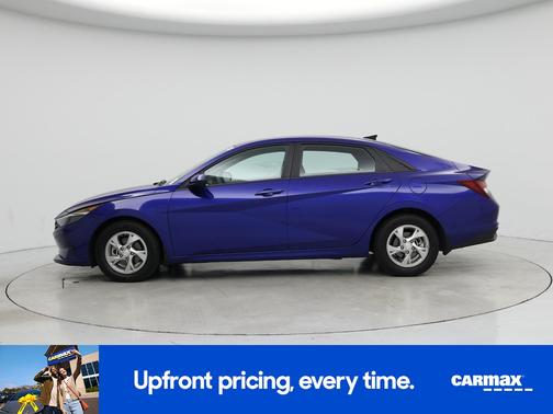 2023 Hyundai ELANTRA SE