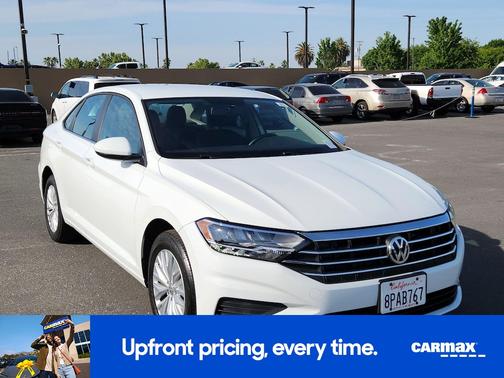 White 2019 Volkswagen Jetta S