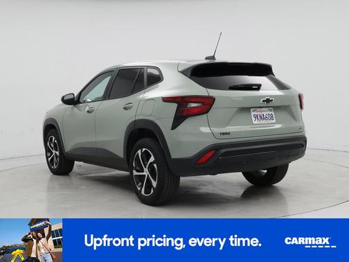 Green 2024 Chevrolet Trax 1RS