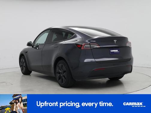 Gray 2024 Tesla Model Y Long Range