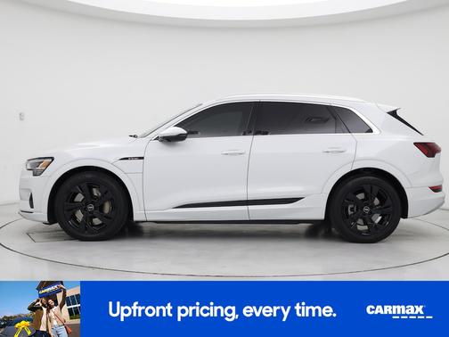 2022 Audi e-tron Premium