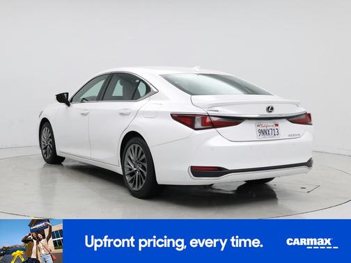 2024 Lexus ES 300h Luxury