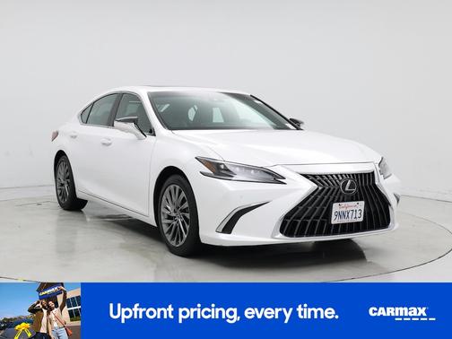 2024 Lexus ES 300h Luxury