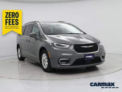 Gray 2022 Chrysler Pacifica Touring L