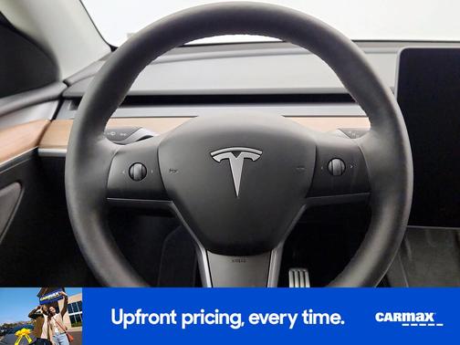 2025 Tesla Model Y Performance