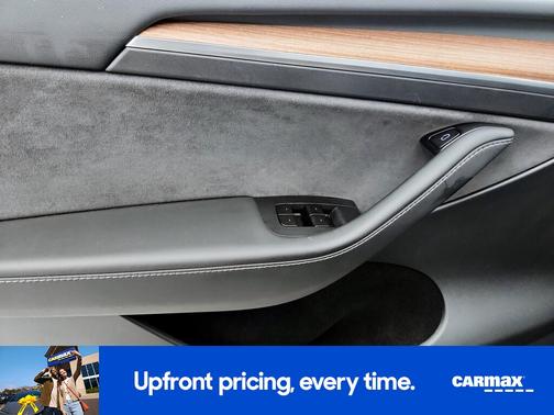 2025 Tesla Model Y Performance