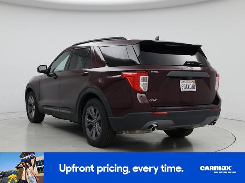 Burgundy 2022 Ford Explorer XLT