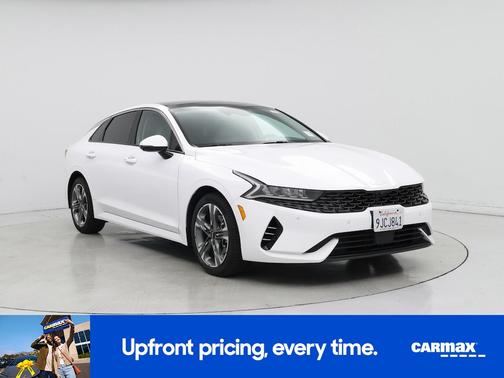 White 2024 Kia K5 EX
