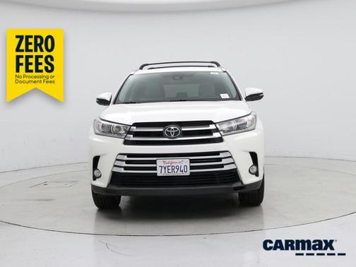 White 2017 Toyota Highlander Limited