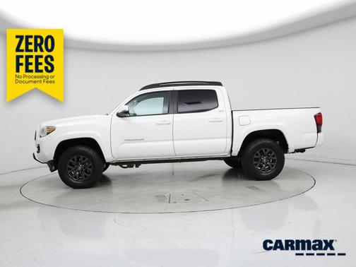 White 2021 Toyota Tacoma SR5