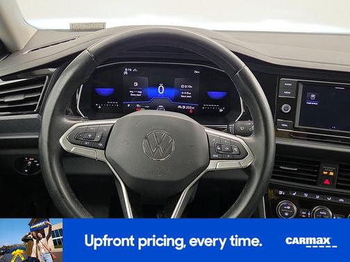 Black 2024 Volkswagen Jetta SE