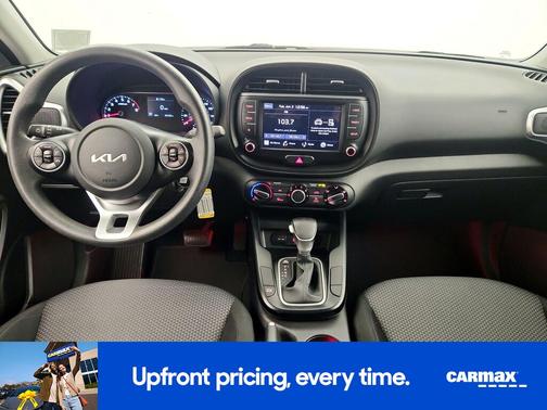 Gray 2022 Kia Soul LX
