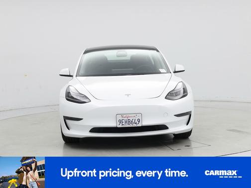 White 2023 Tesla Model 3