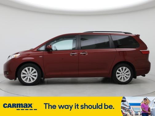 2017 Toyota Sienna XLE