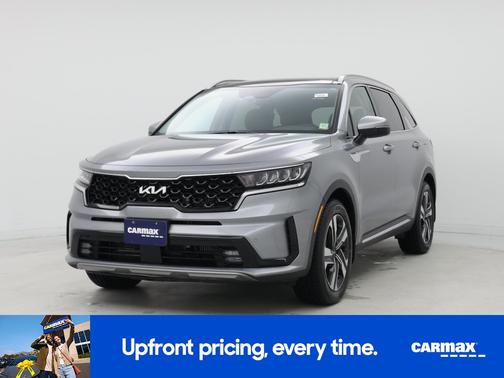 Gray 2022 Kia Sorento Hybrid EX