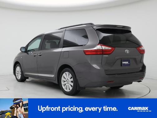 2017 Toyota Sienna XLE Premium