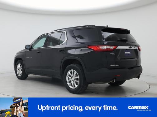 Black 2020 Chevrolet Traverse LT Cloth
