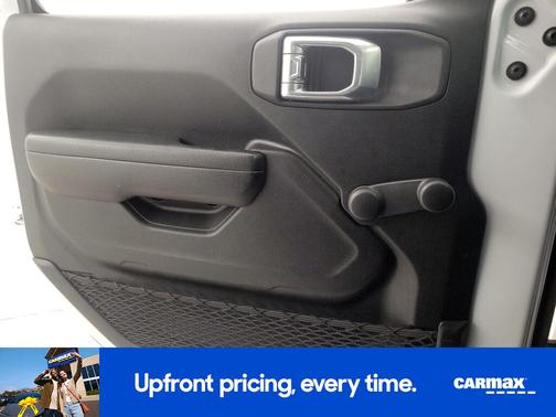 2022 Jeep Gladiator Willys Sport