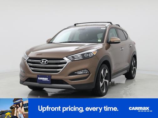 2016 Hyundai TUCSON SE