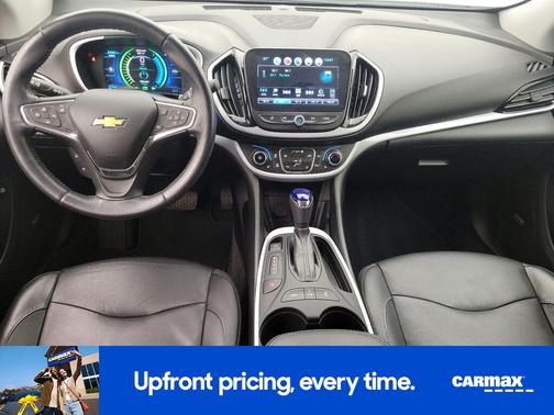 White 2018 Chevrolet Volt LT