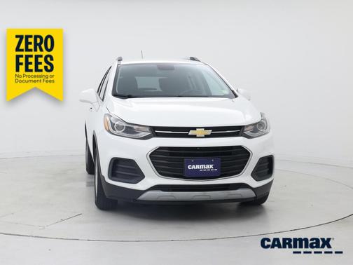 White 2018 Chevrolet Trax LT