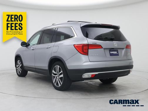 Silver 2018 Honda Pilot Touring