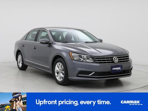 2016 Volkswagen Passat S