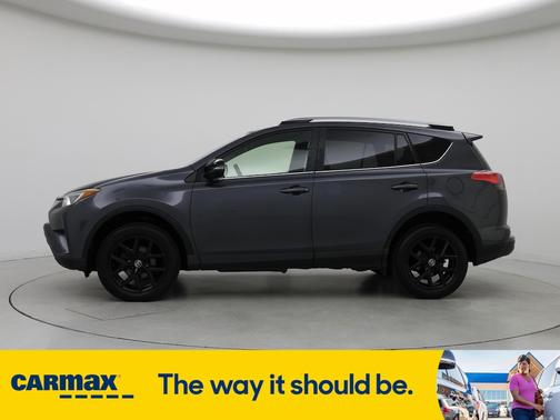 2018 Toyota RAV4 SE