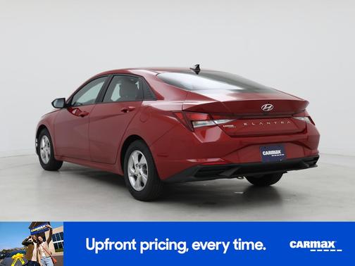 2023 Hyundai ELANTRA SE