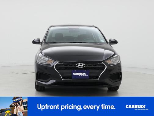 2022 Hyundai Accent SE