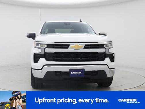 White 2022 Chevrolet Silverado 1500 LT