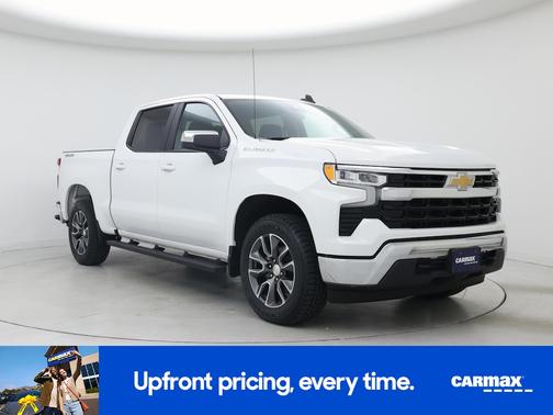 White 2022 Chevrolet Silverado 1500 LT