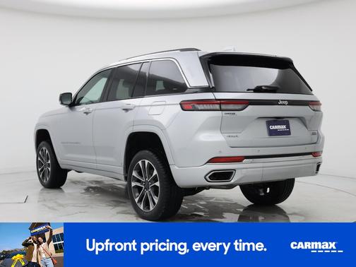 2022 Jeep Grand Cherokee Overland