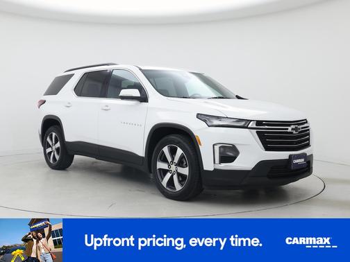 White 2023 Chevrolet Traverse LT Leather