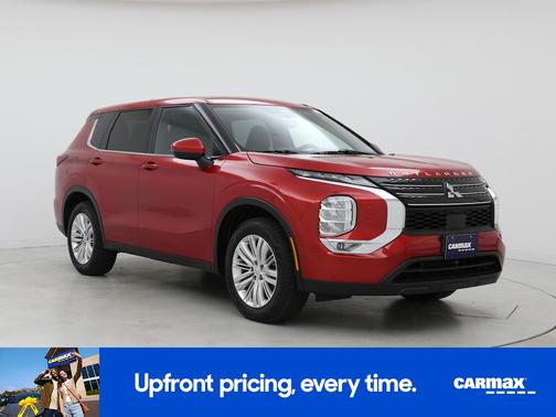 2022 Mitsubishi Outlander ES