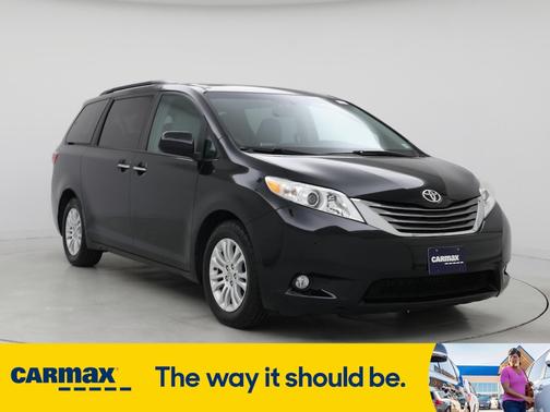 2017 Toyota Sienna XLE Premium