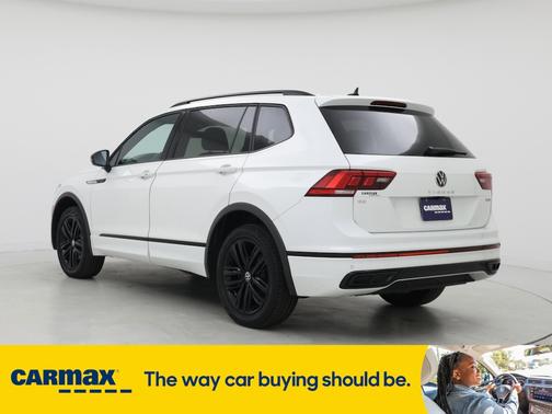 2022 Volkswagen Tiguan SE R-Line Black
