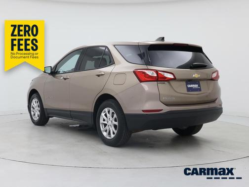 Gold 2019 Chevrolet Equinox LS