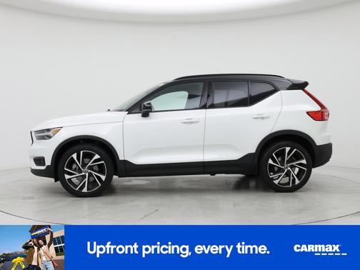 2021 Volvo XC40 T5 R-Design