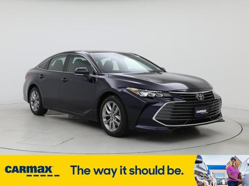 2022 Toyota Avalon XLE