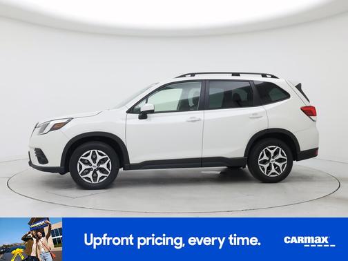 White 2023 Subaru Forester Premium