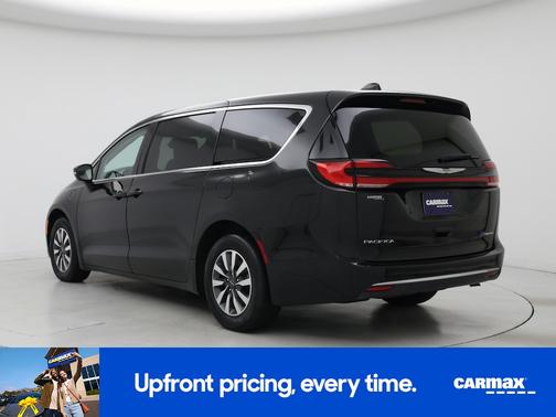 2022 Chrysler Pacifica Hybrid Touring L