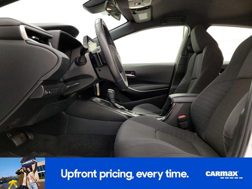 White 2022 Toyota Corolla SE