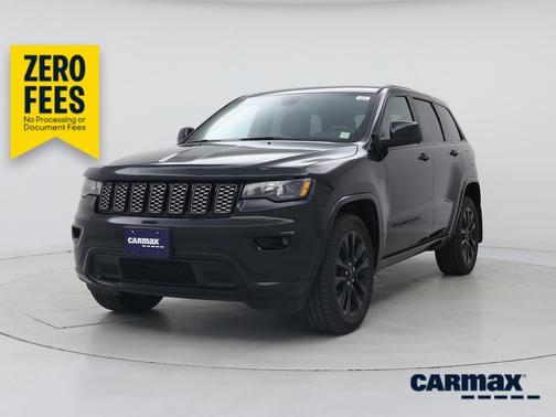 Black 2017 Jeep Grand Cherokee Altitude