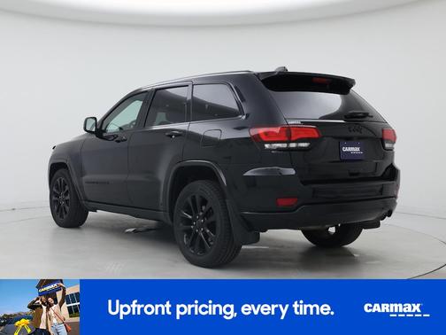 Black 2017 Jeep Grand Cherokee Altitude