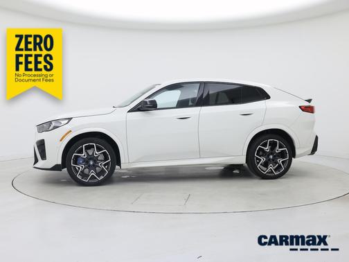 White 2024 BMW X2 M35i