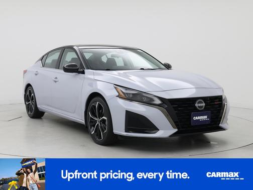 2023 Nissan Altima SR