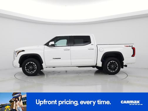 White 2025 Toyota Tundra SR5